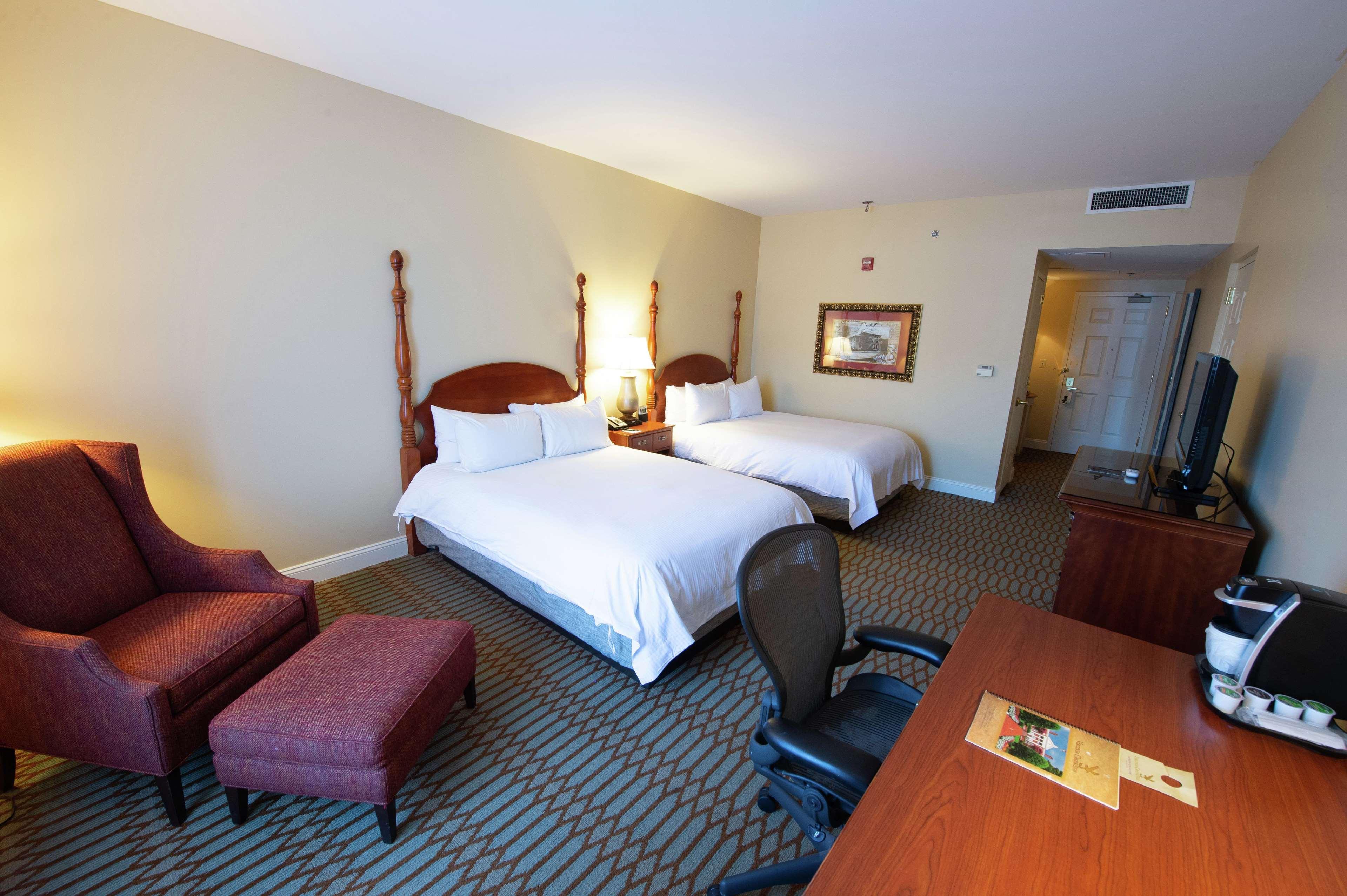 Virginia Crossings Hotel, Tapestry Collection By Hilton Glen Allen Εξωτερικό φωτογραφία