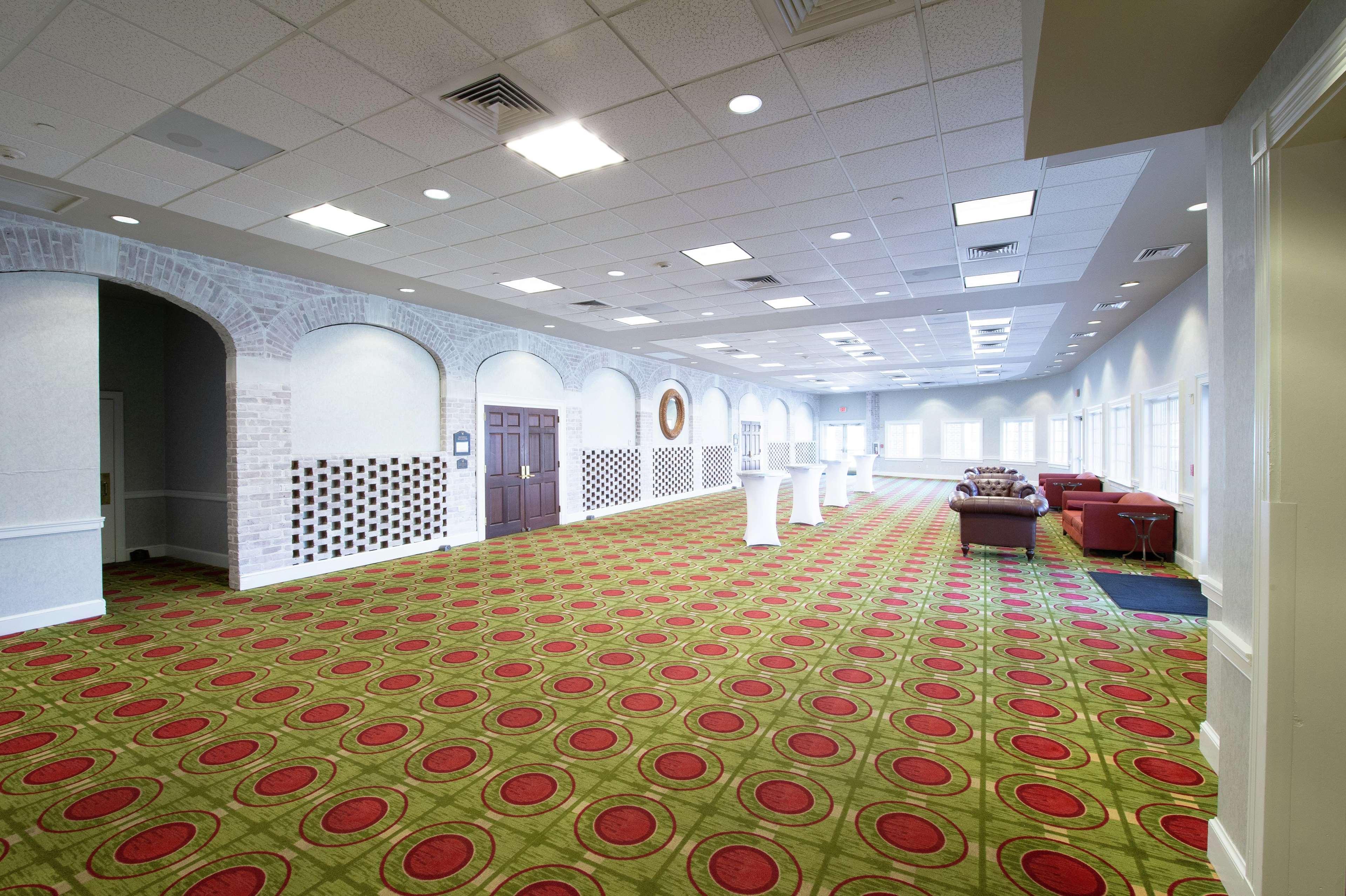 Virginia Crossings Hotel, Tapestry Collection By Hilton Glen Allen Εξωτερικό φωτογραφία