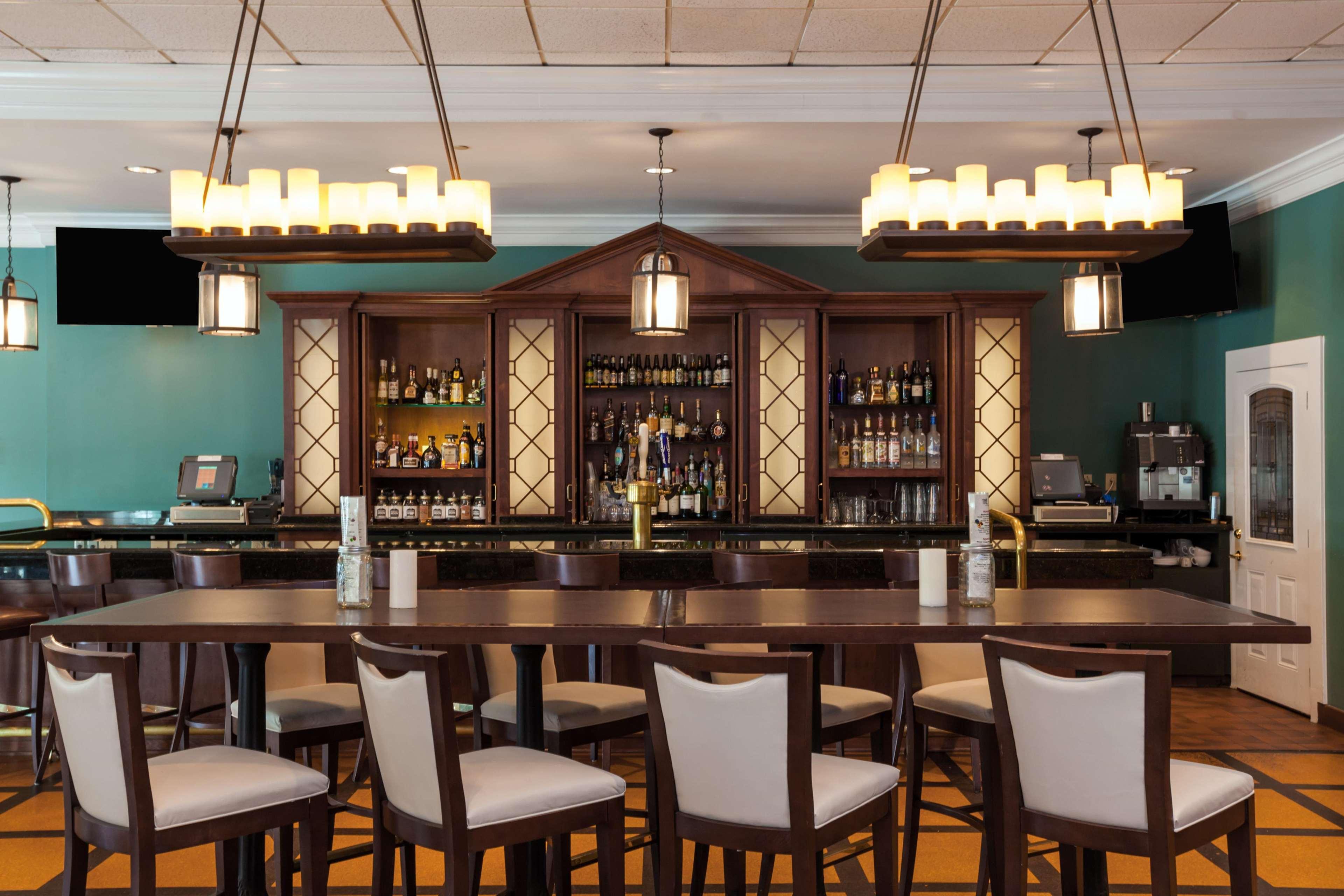 Virginia Crossings Hotel, Tapestry Collection By Hilton Glen Allen Εξωτερικό φωτογραφία